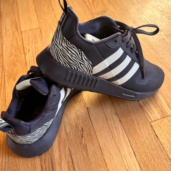 Adidas Multix Sneakers - Picture 1 of 5